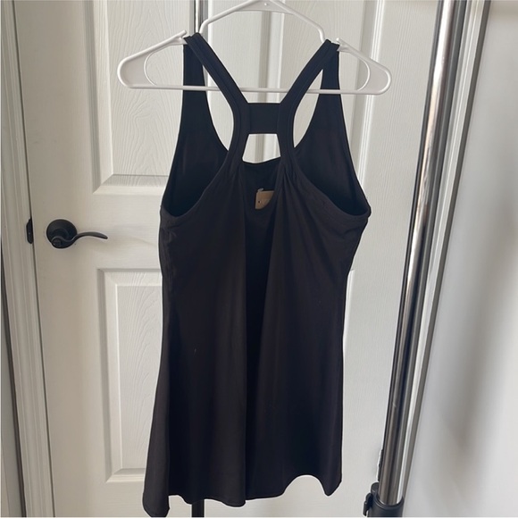 A7 - 386 Black active dress with built in bra and shorts - Picture 3 of 3